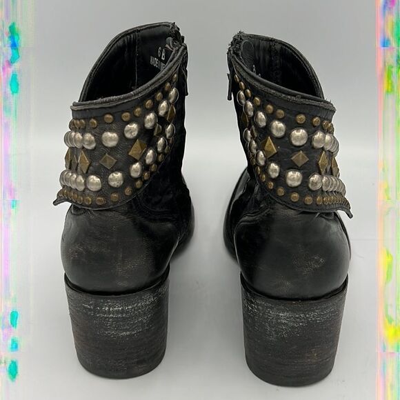 Old Gringo Mini Belinda Chocolate Brown Boots
Booties Size 6 - Picture 5 of 15